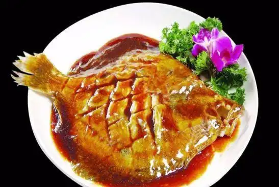 红烧多宝鱼和番茄酸菜鱼片这样做鲜美可口大人孩子都喜欢吃