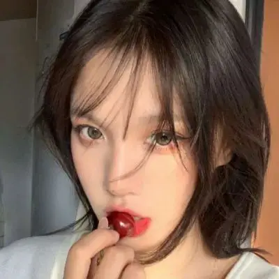 2020最潮最火女生头像 精选头像女霸气冷酷无情