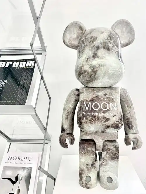 bearbrick400暴力熊艺术积木熊梵高冲浪空山2g潮玩盲盒潮玩盲盒