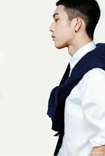 夏天好消暑之——男士寸头该流行了