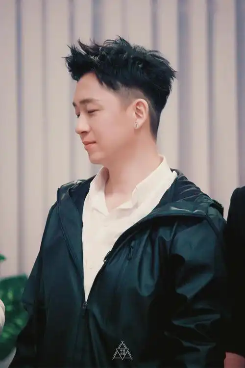 潘粤明《跨界歌王》