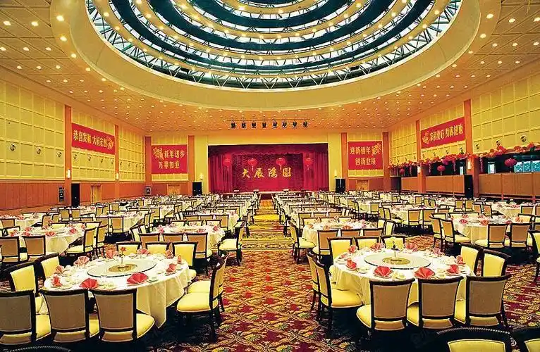 东莞龙泉国际大酒店国际宴会厅会议室预订出租租赁_东莞龙泉国际大