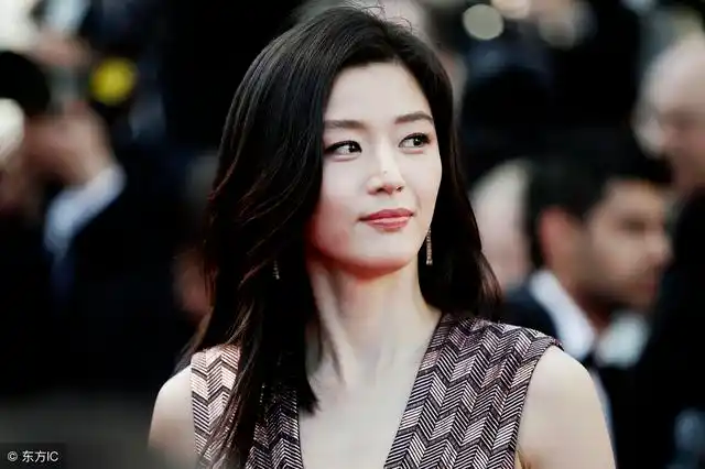 亚洲各国女星谁的气场最强大 她的脸太高级