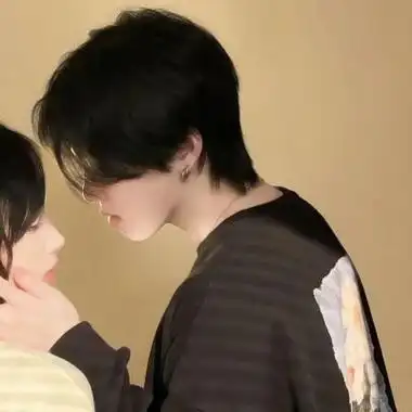 真人情头唯美抖音头像图片 高级小众情头双人图片_情侣头像_美头网