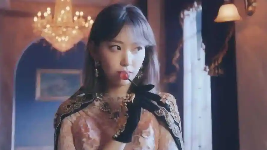 2020上半年最火的10首中文歌歌名帮你列好了拿走不谢