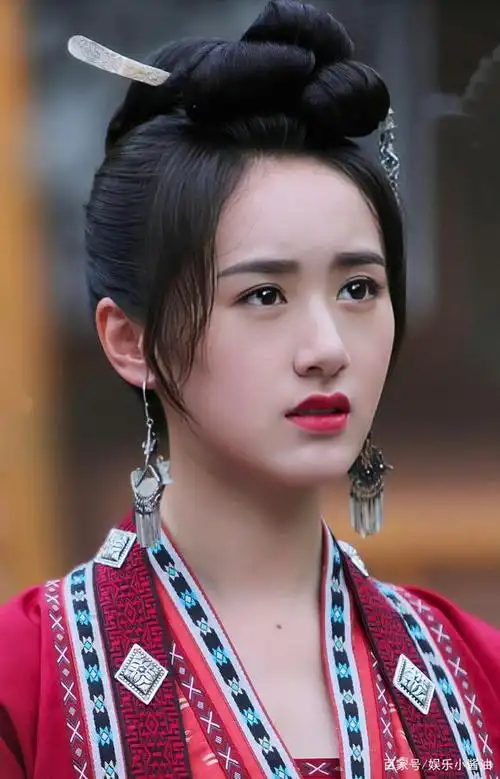 《听雪楼》"舒靖容"袁冰妍美图分享,角色与原著相比太弱了!