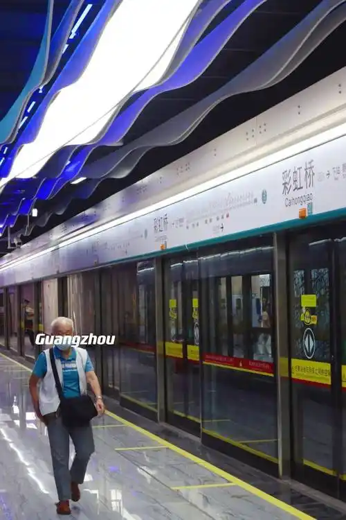 地铁8号线「彩虹桥」站,已开通!_广州_老广_车站