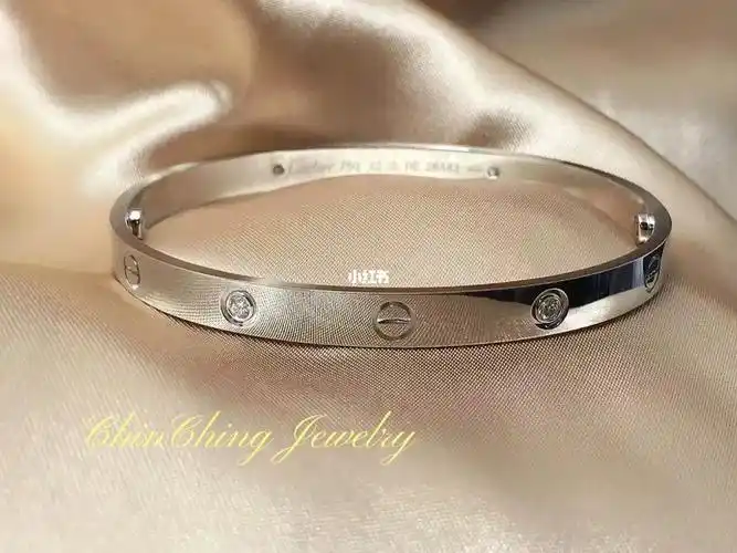 卡地亚经典love手镯宽版四钻