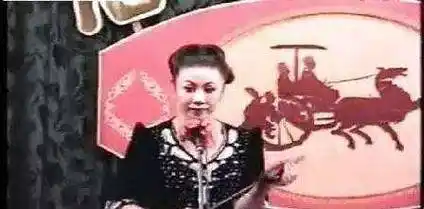 王惠:卖车卖首饰支持郭德纲,成名后老郭把九成股份来报答爱妻_天津