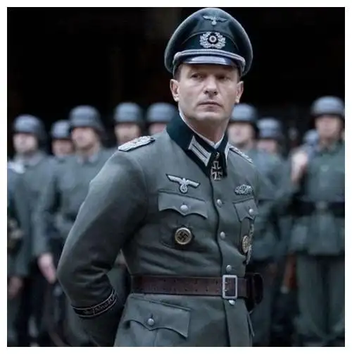 饰演德国军官的专业户