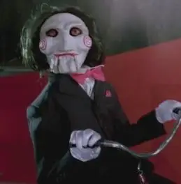 电锯惊魂玩偶简笔画