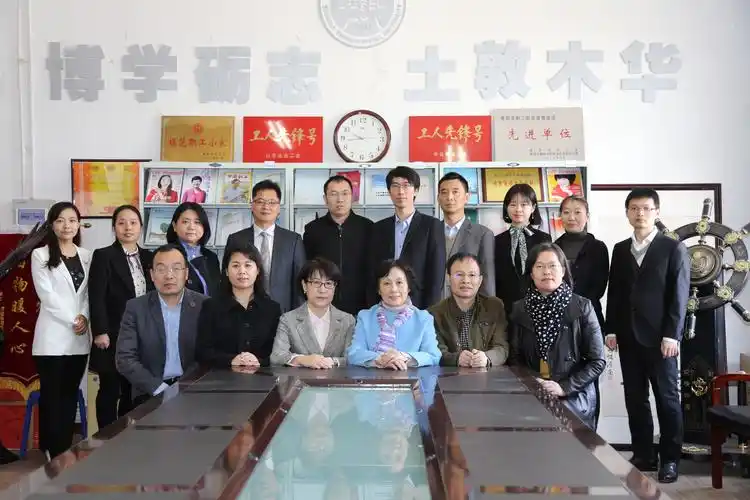 我校钢结构教师团队荣获"2017年山东省高校黄大年式教师团队"称号