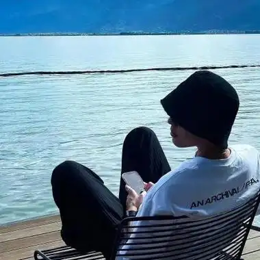 很有气质很惊艳的男生帅气头像