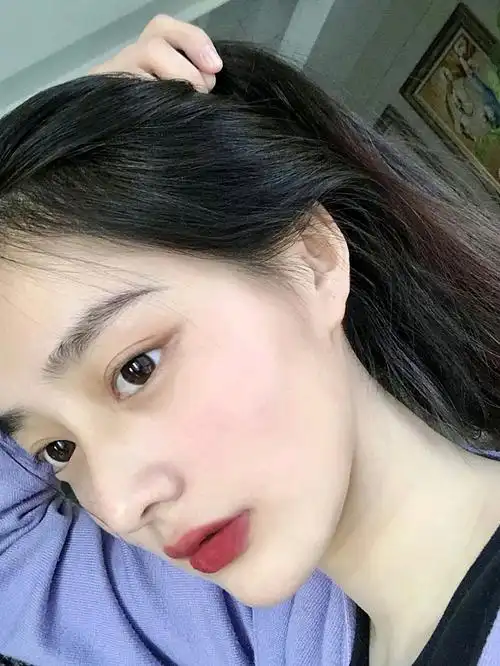 鼻子变好看以后,顺利晋升美女队伍啦