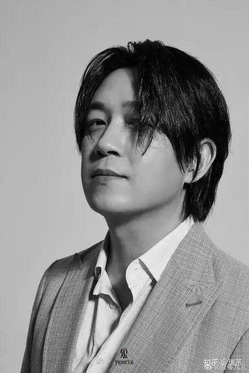 潘粤明有哪些好看的照片