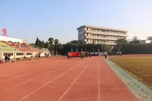 以青春的名义记录江苏省南通市金沙中学2017秋季阳光运动会全记录