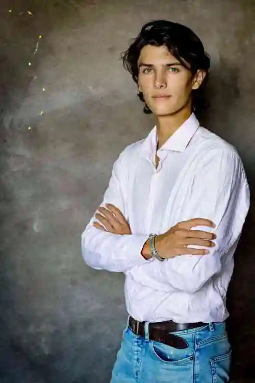 丹麦女王精简王室?引争议_尼古拉_孩子_儿子