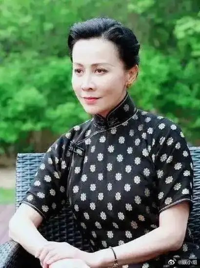 同为宋美龄扮演者