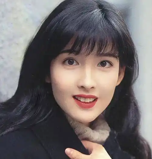 讲真的,周慧敏才是"港风美人"标准的天花板_倪震_香港_女神