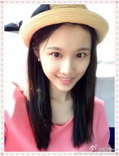 【美美哒自拍】张慧雯