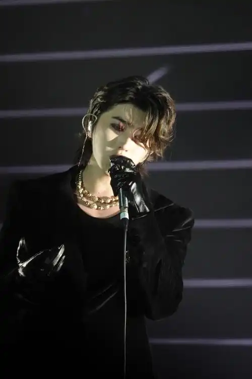 蔡徐坤超话#蔡徐坤吉隆坡演唱会#神@蔡徐坤