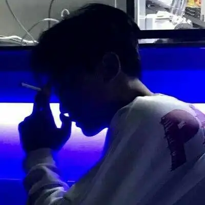 qq头像男生高冷伤感头像 在我发脾气的时候别跟我讲道理