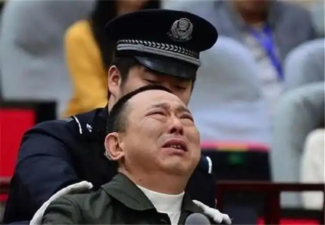 四川富商刘汉汶川地震捐过5000万背后双手却沾满鲜血