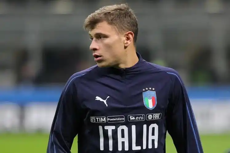 高峰为什么没去世界杯(盘点无缘卡塔尔世界杯的最强11