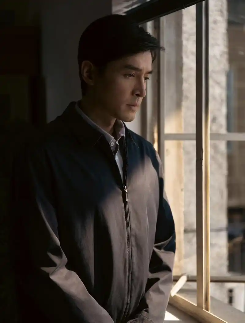 胡歌的演艺之路:从李逍遥到宝总,成功绝非偶然 胡歌,一位在演艺圈中