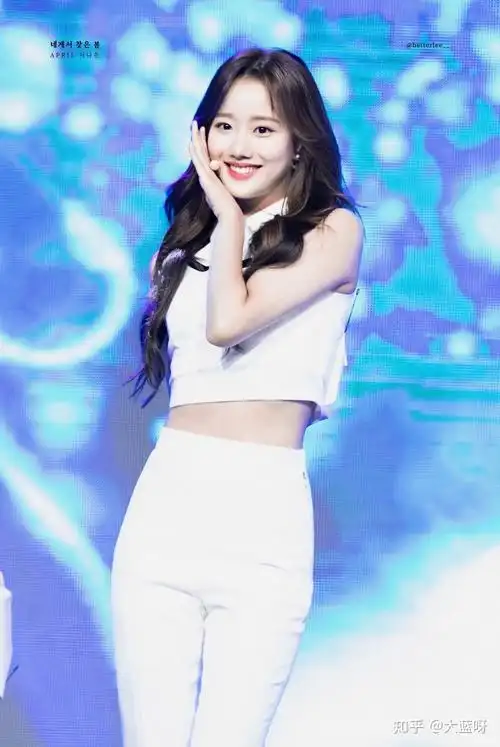 如何评价四代女团april门面李娜恩的长相? - 知乎