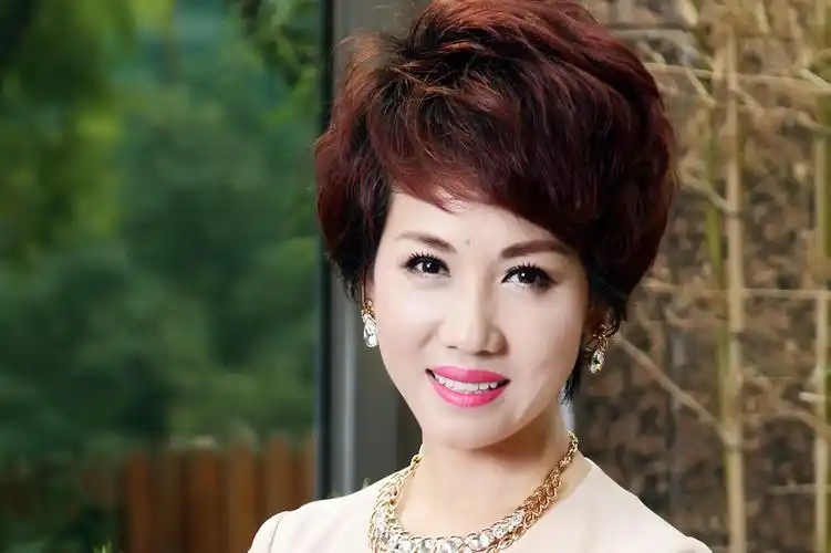 杨路:婆婆的一番话刺痛无数女人: 读什么书?赶紧给她找个好人家!