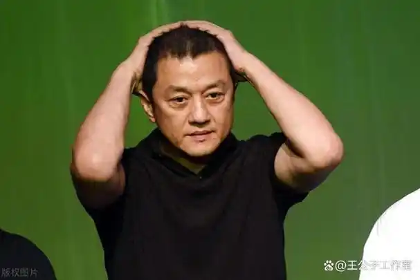 李亚鹏把你的腰挺直