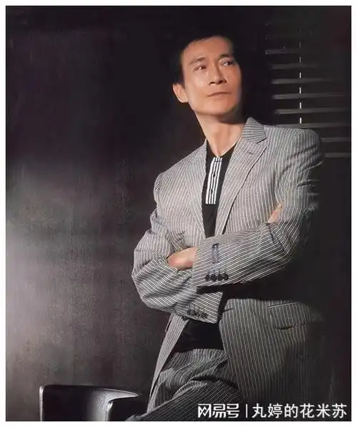 同是郑少秋的基因,4个女儿的人生却完全不同,一对比显而易见