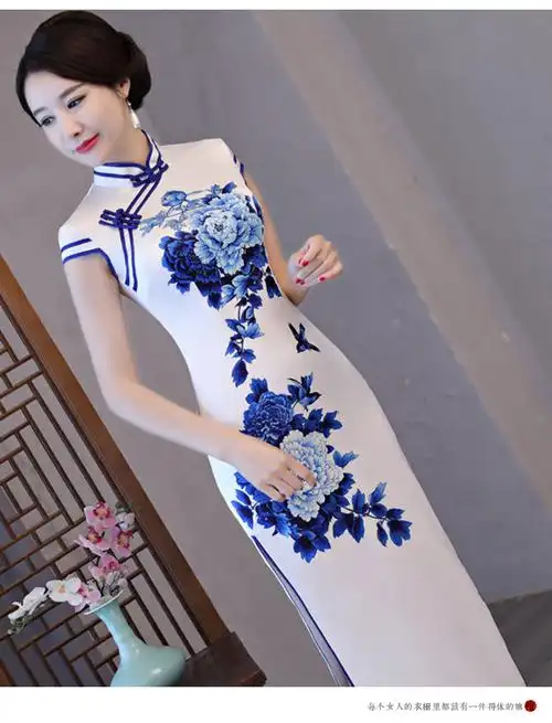 青花瓷旗袍长款中国风走秀演出服夏季改良版连衣裙轻款少女 白色1