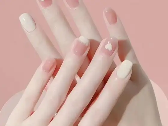 美甲小技巧:心形图案教学【新手必看】