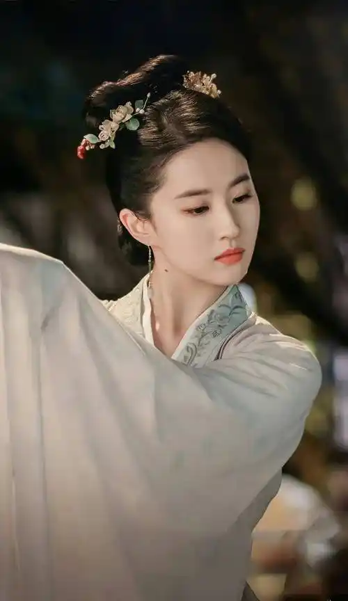 刘亦菲演绎宋代美学,也只有神仙姐姐穿出了宋韵_女性_时代_文化