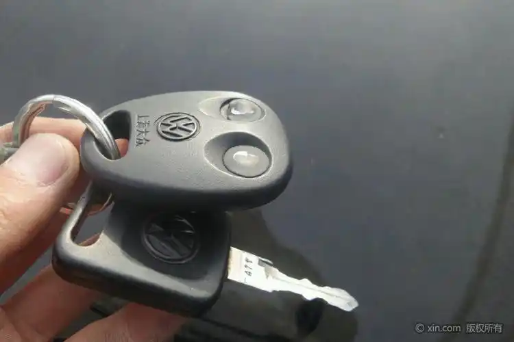 大众桑塔纳钥匙