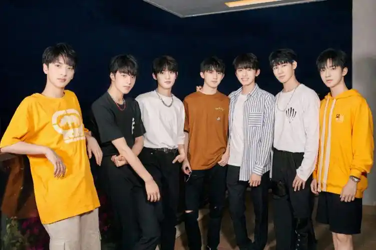 时代少年团集体照 ,呜呼～好看喜欢不?