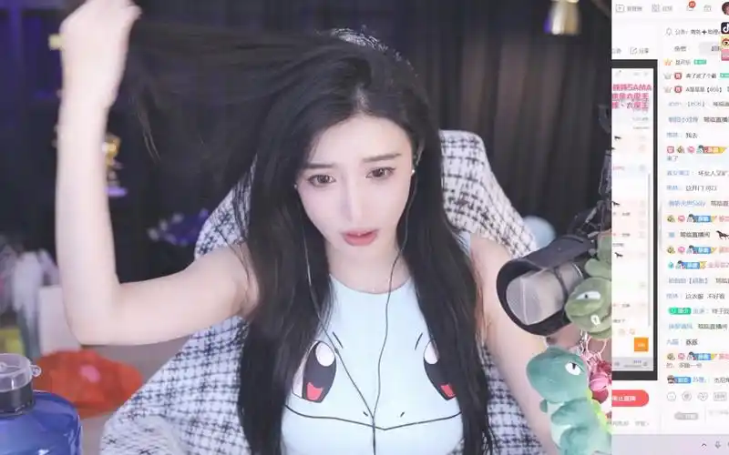 [直播回放][2023-10-12][盛世-豚豚大魔王【努力】]