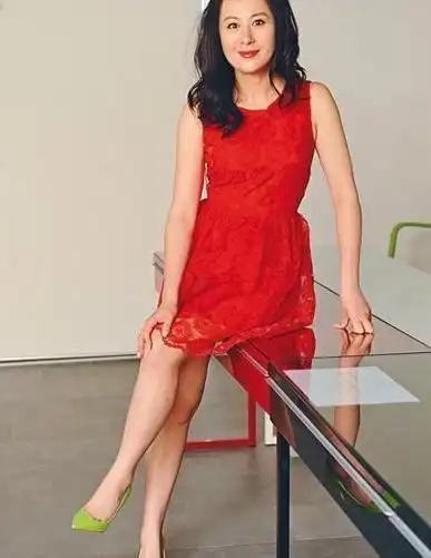 结束12年婚姻tvb女星江欣燕自曝在前夫看球时提离婚他没反应