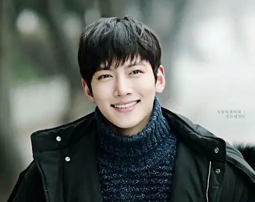 爱笑的池昌旭 颜值爆表 帅帅哒