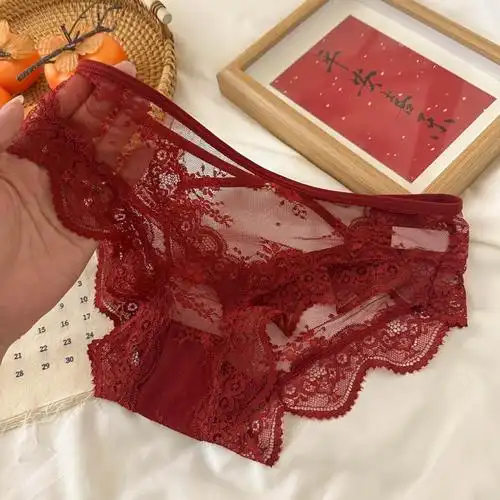 幸运本命年~新年蕾丝性感女士内裤红色内裤纯棉档透气舒适三角裤