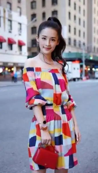 何冰说对了,不演戏就"消失"的李沁,已经走上了另一条人生大道