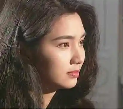 洪欣委屈回应前男友,盘点年轻时的美照,容颜不老!