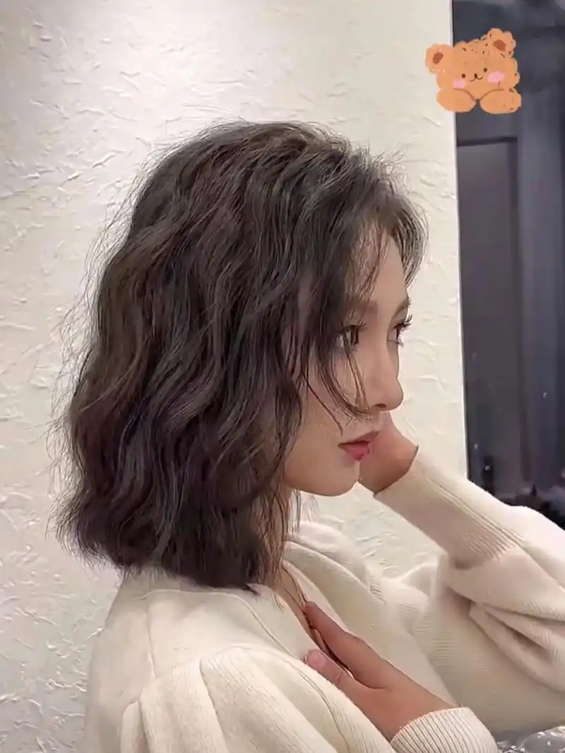 中短发尴尬期烫发,法式烫蛋卷头,蓬松显发.中短发发型 中短发 - 抖音