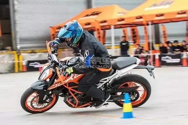 11月26日,ktm dukehana亚洲总决赛在香港如约举行.