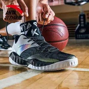 anta 安踏 要疯系列  男士篮球鞋