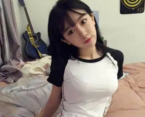 斗鱼呆妹儿现场卸妆看到她素颜时都惊呆了网友截图为证