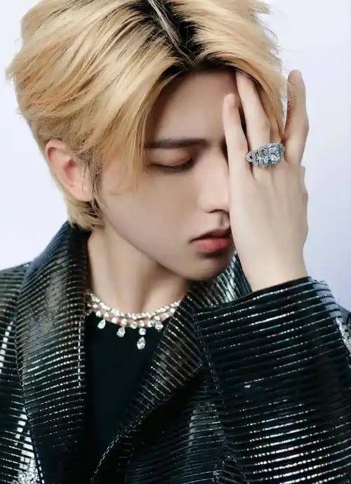 《中国好声音》换个唱跳赛制卷土重来,蔡徐坤会是唱跳导师吗?