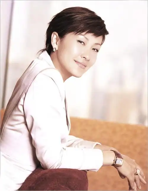 陈慧珊图册_360百科